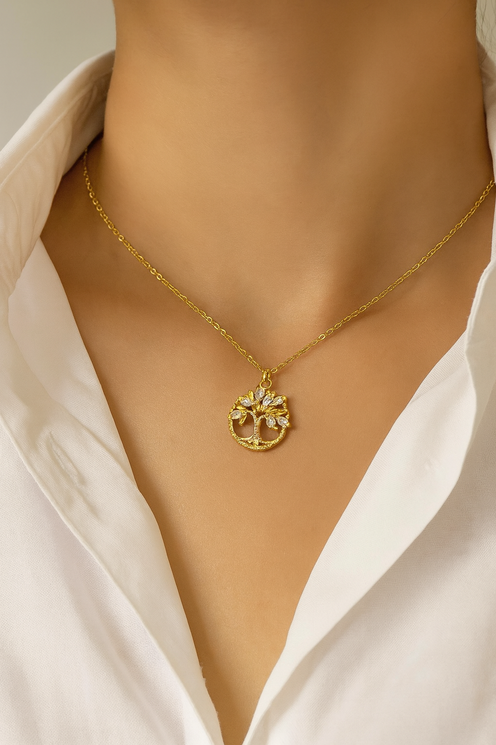 HALSKETTE BAUM UNENDLICHE WURZELN