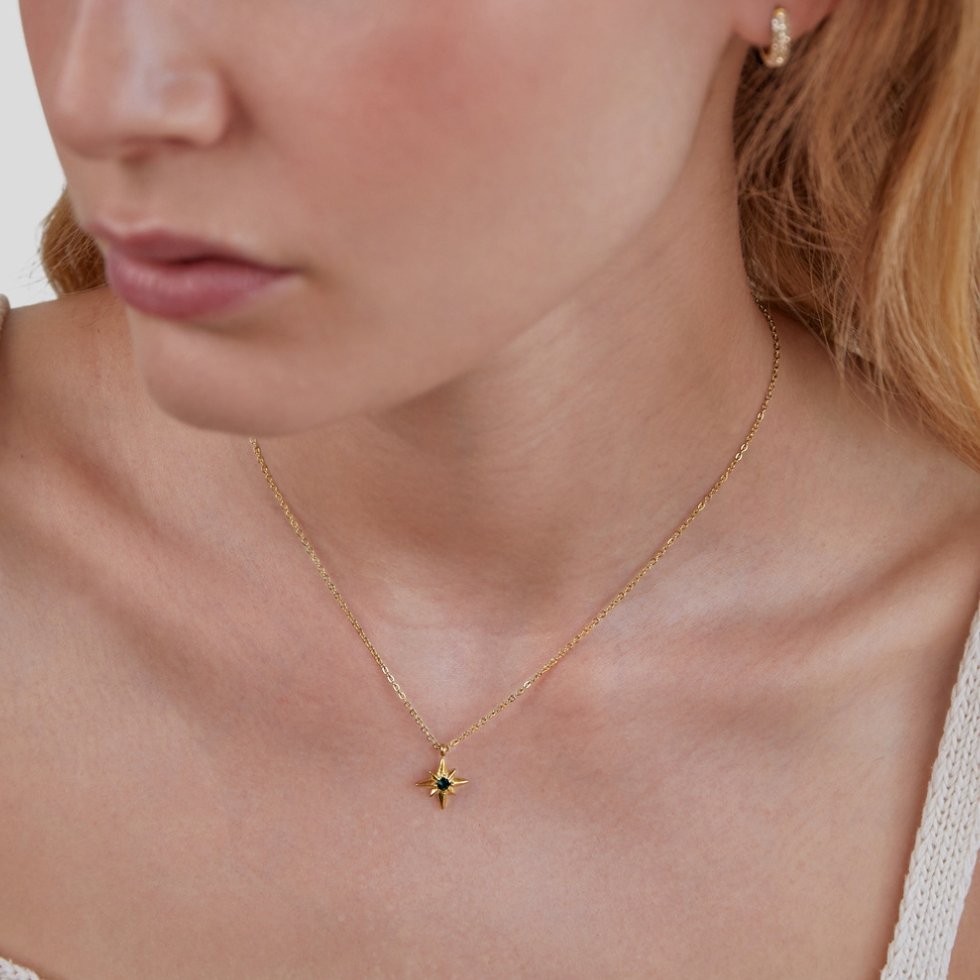 Führender Stern Smaragd-Halskette