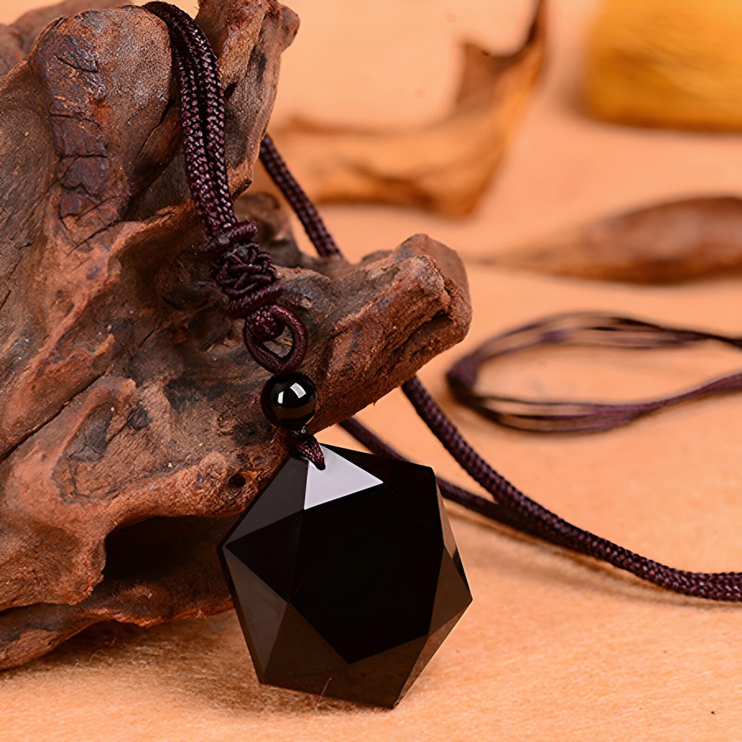 Schutzanhänger “Stern“ aus Schwarzem Obsidian