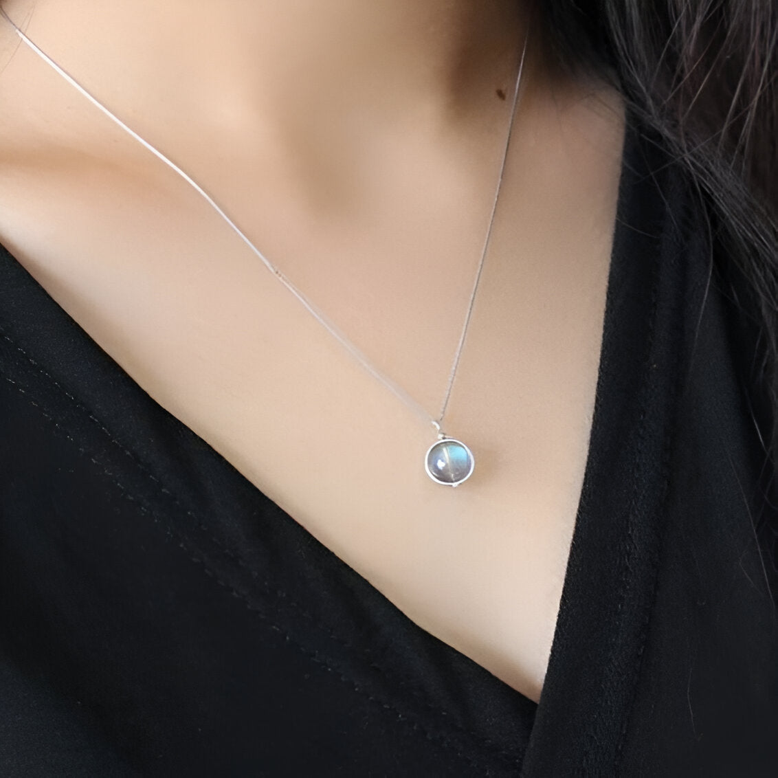 Schutzanhänger “Feine Perle“ aus Labradorit