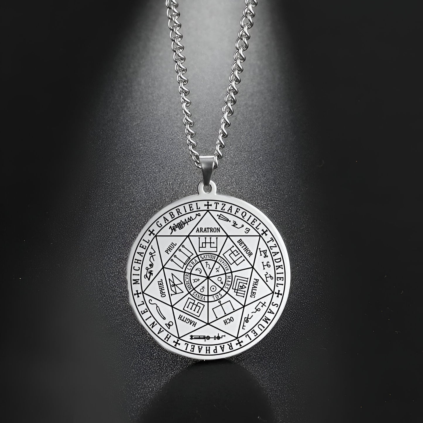 Energieanhänger mit Heptagramm