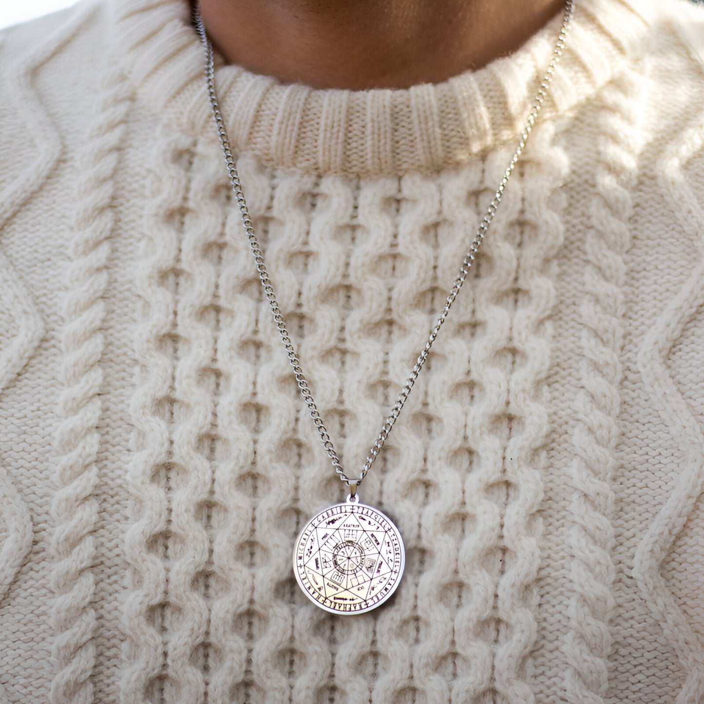 Energieanhänger mit Heptagramm