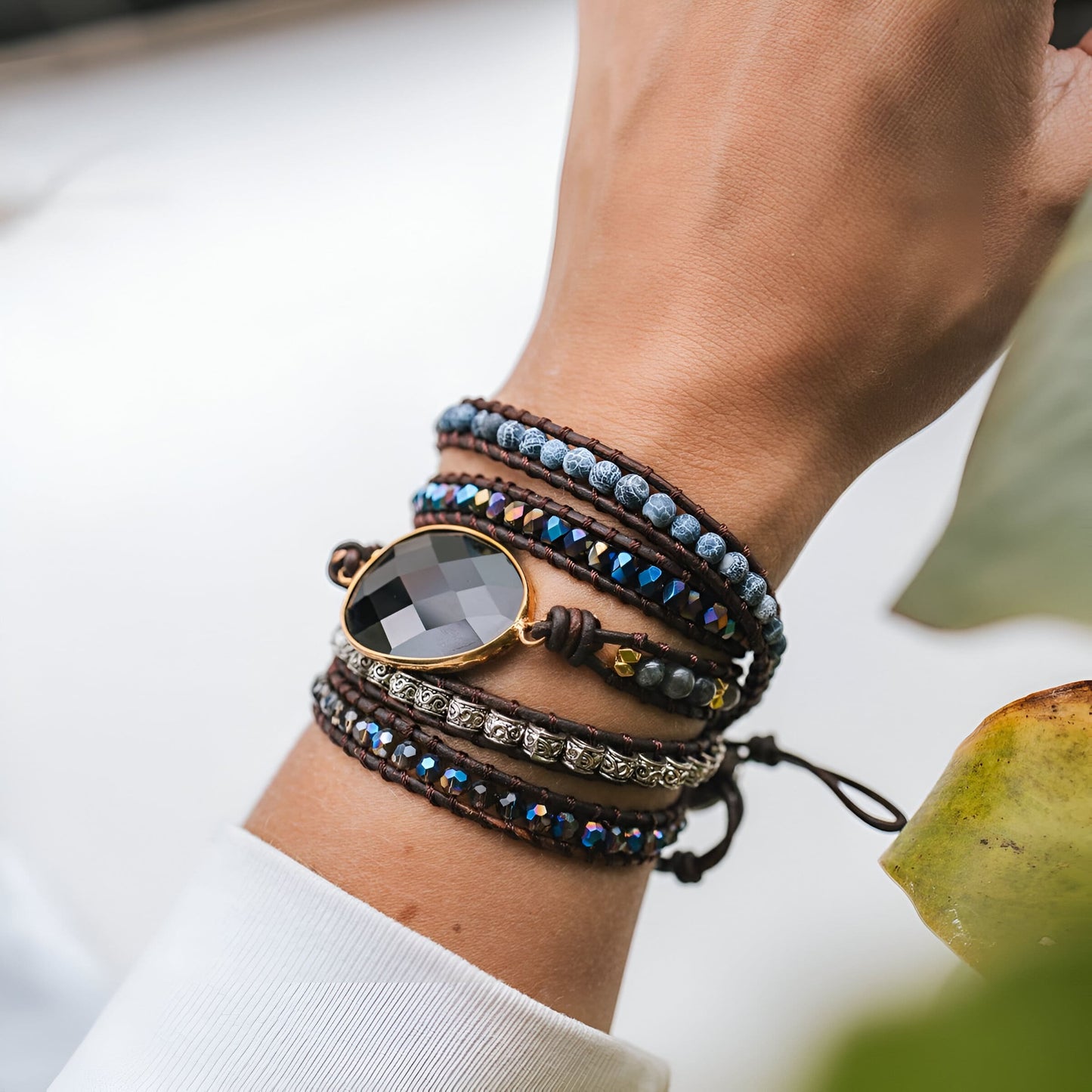 Wickelarmband “Mondlicht-Schutz“ aus Onyx und Quarz