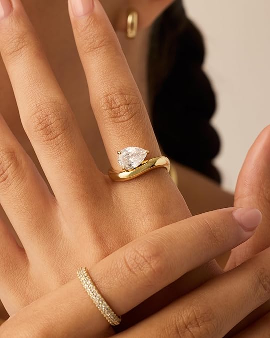 Natascha | Ring | Gold