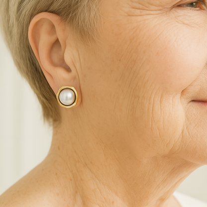 Elegante schwarze Perlenohrstecker