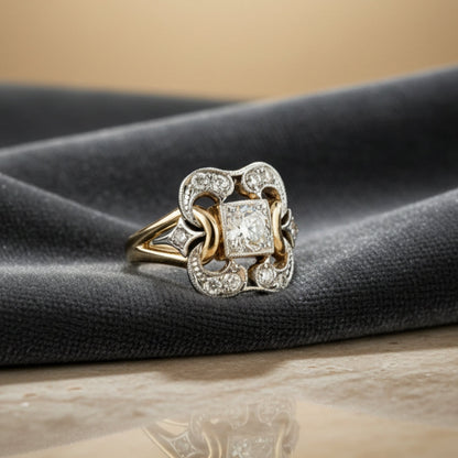 Vintage-Ring aus Zirkonia und Gold