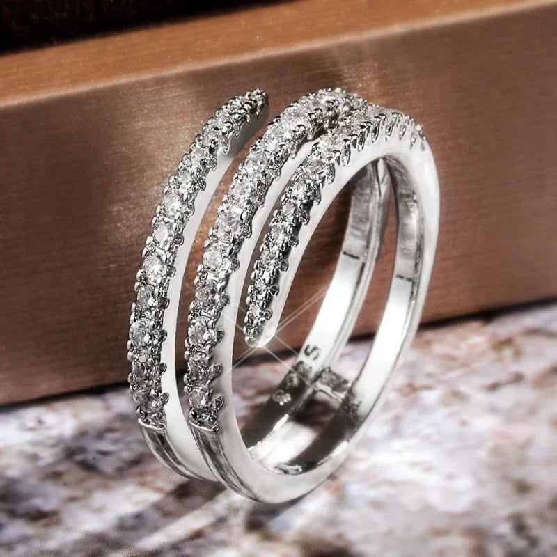 Ludmila | Ring | Weißgold