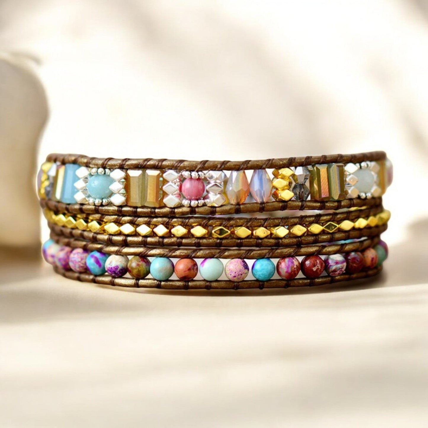 Wickelarmband “Imperialer Herzschutz“ aus Kaiserjaspis und Kristall