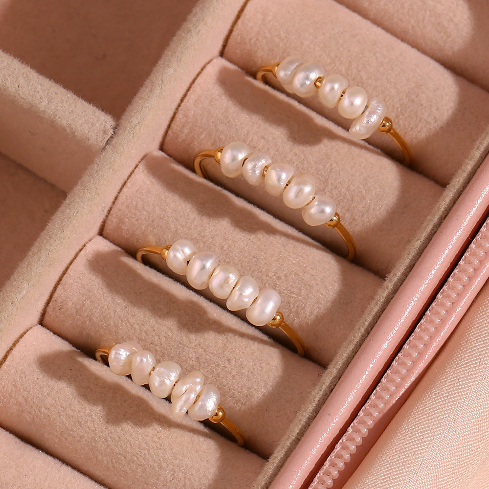 Eleganter Ring mit kleiner Perle