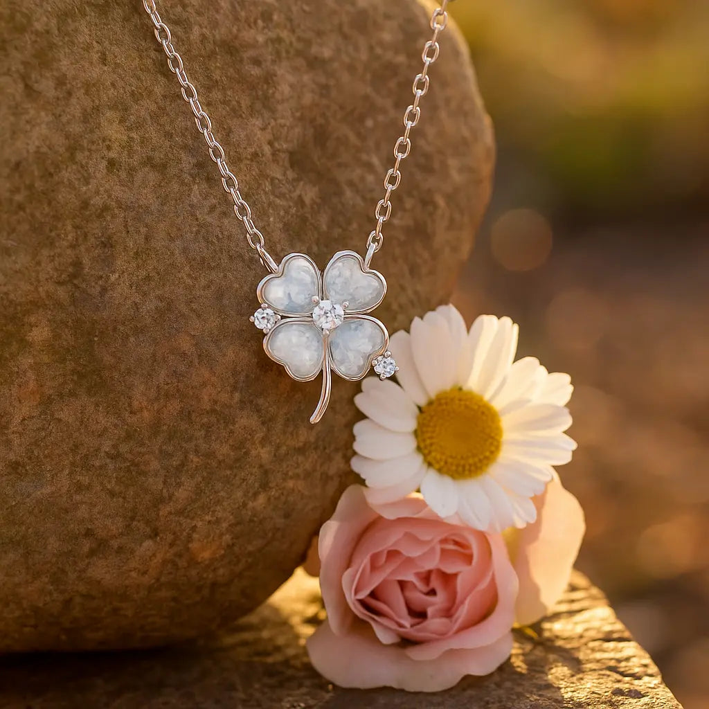 Evermore-Klee-Halskette