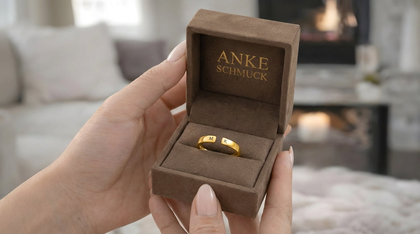 VERSTELLBARER INITIALEN RING