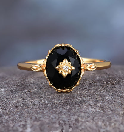 Verstellbarer Ring “Charme der Nacht“ mit Schwarzer Achat