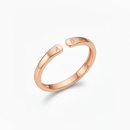 VERSTELLBARER INITIALEN RING