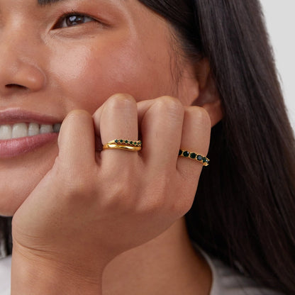 Marissa Mehrlagiger Ring mit Smaragdgrün