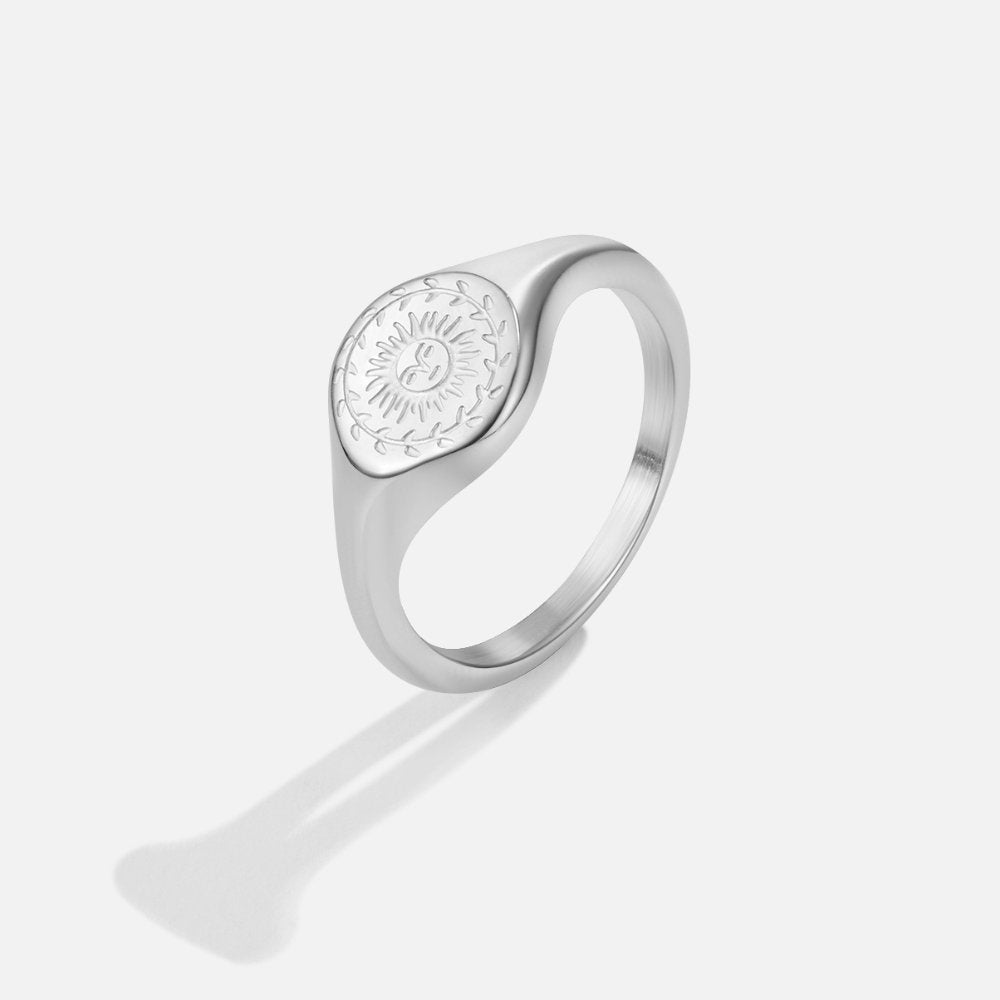 Ring aus Silber – zur Sommersonnenwende