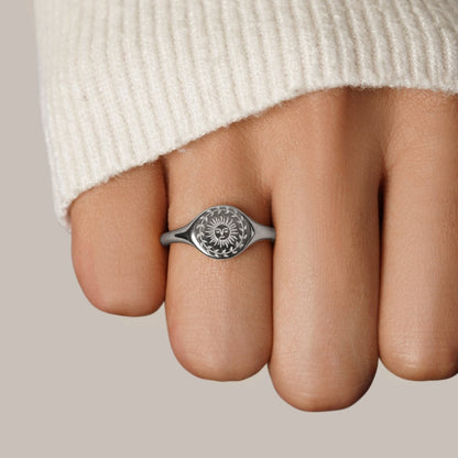 Ring aus Silber – zur Sommersonnenwende